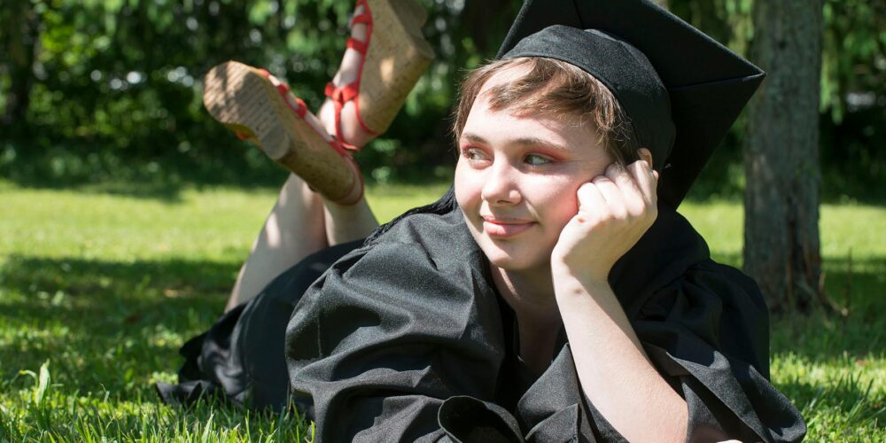 How to Find the Best Graduation Photographer for Your Big Day!